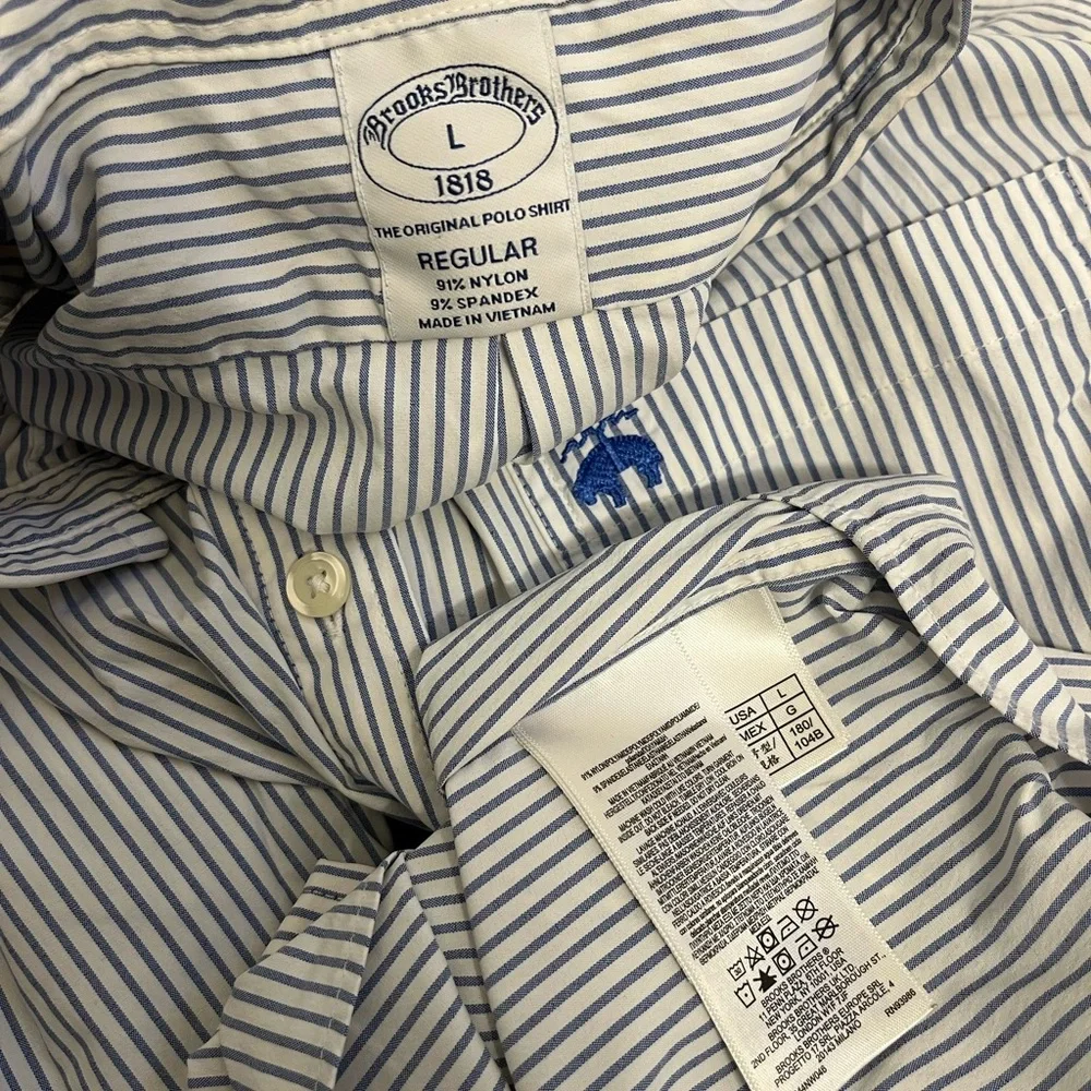 Brooks Brothers Top - Picture 3 of 3